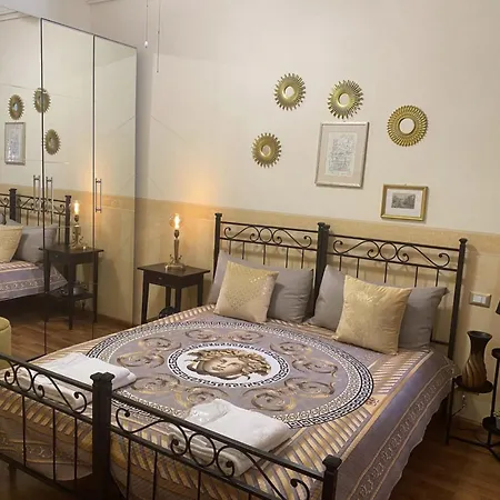 Apartament Domus Annia Guest House, The Amazing Colosseum Rzym