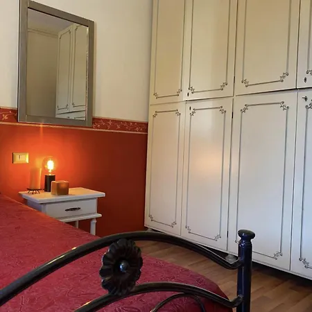 Apartament Domus Annia Guest House, The Amazing Colosseum