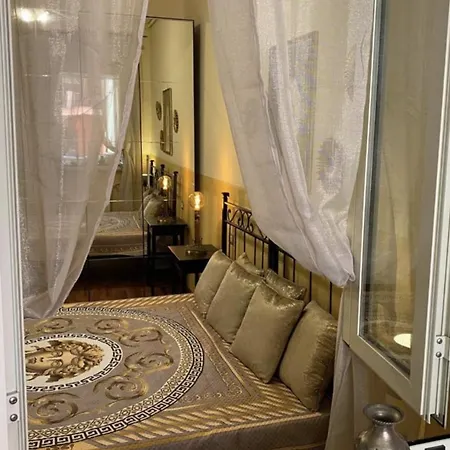 Domus Annia Guest House, The Amazing Colosseum Rzym