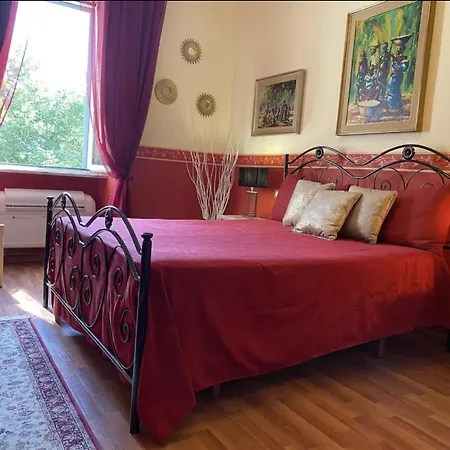 Domus Annia Guest House, The Amazing Colosseum Apartament